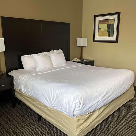 Surestay Plus By Best Western Jonestown Lebanon Valley Екстер'єр фото